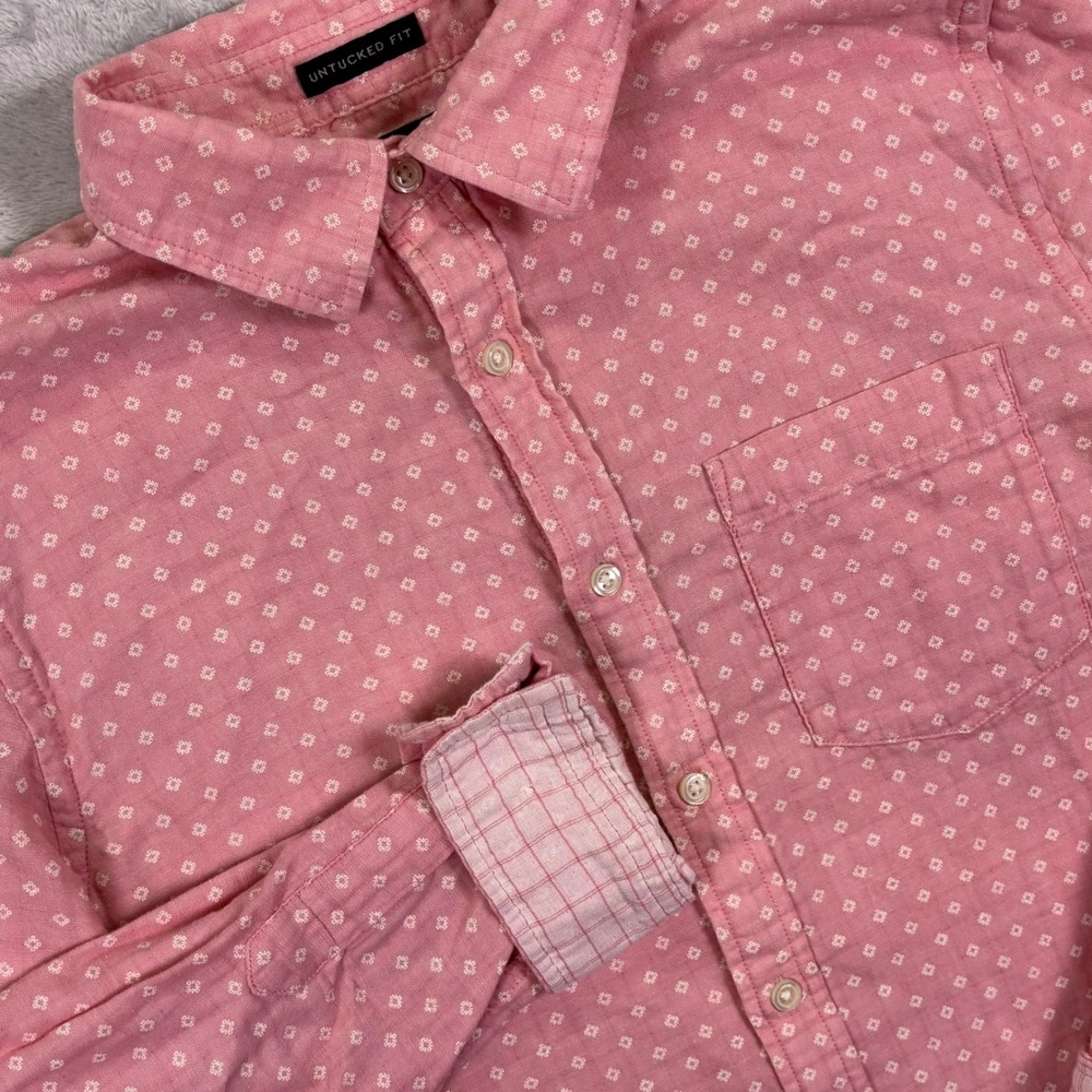 Banana Republic Mens Shirt Sz M Pink Geometric Untucked Fit Cotton Button Down